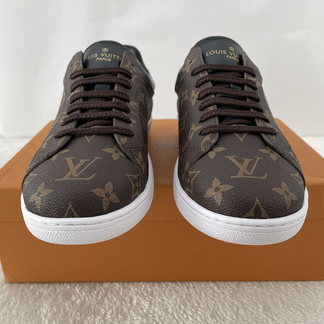 Louis Vuitton Monogram Men's Low-Top Sneakers - EUR FASHION