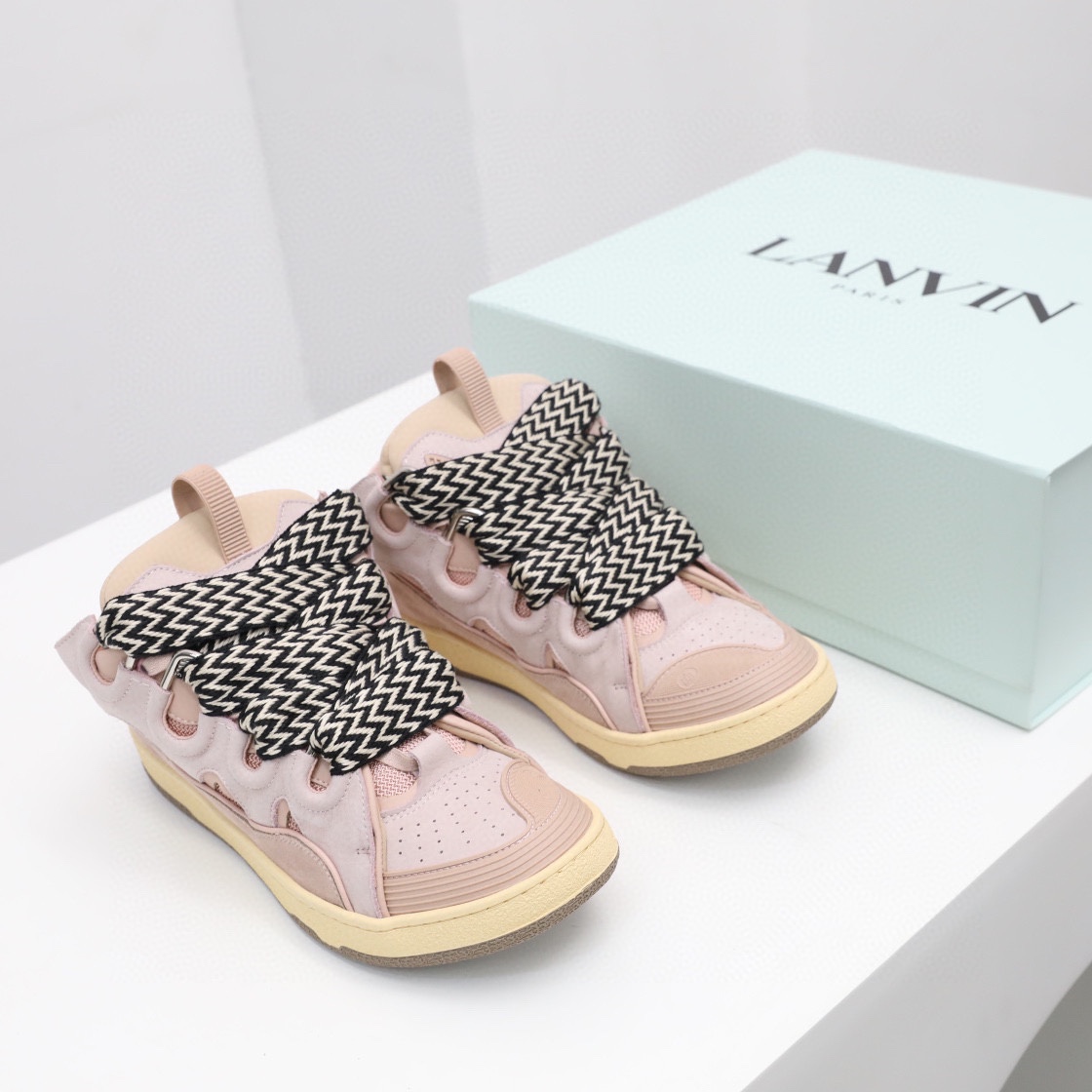 Lanvin Sneaker  - EUR FASHION