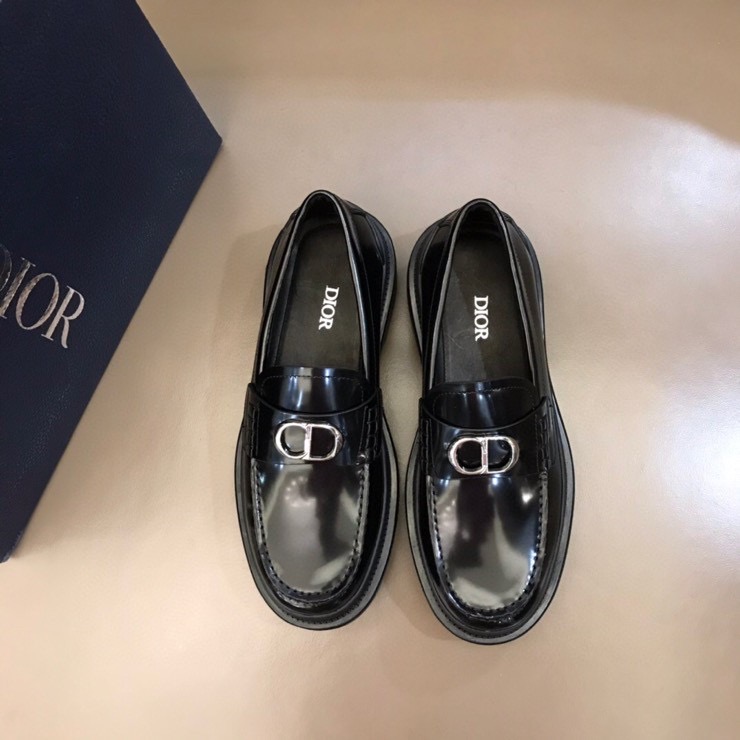 Dior  Explorer Loafer - EUR FASHION