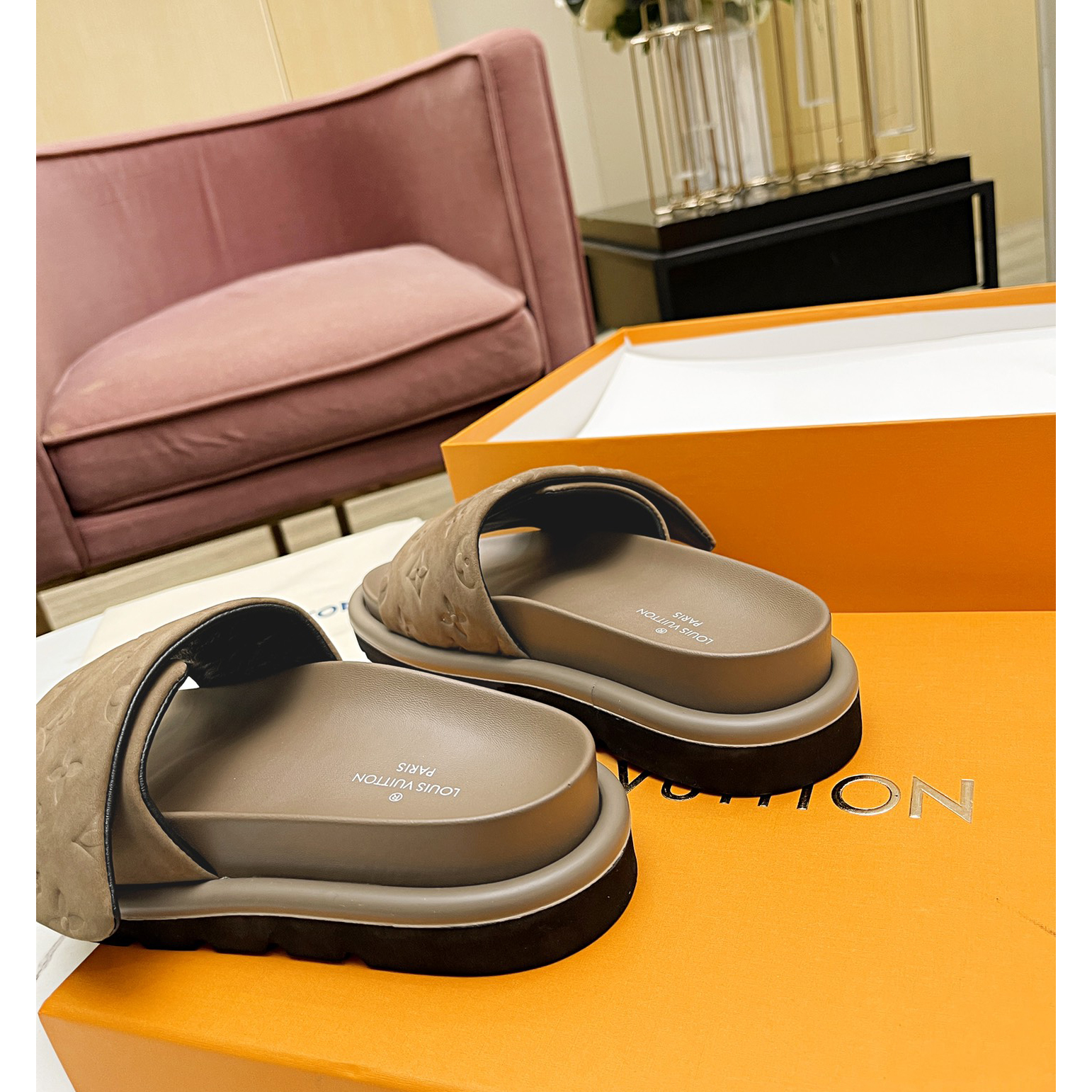 Louis Vuitton Pool Pillow Comfort Mules - EUR FASHION