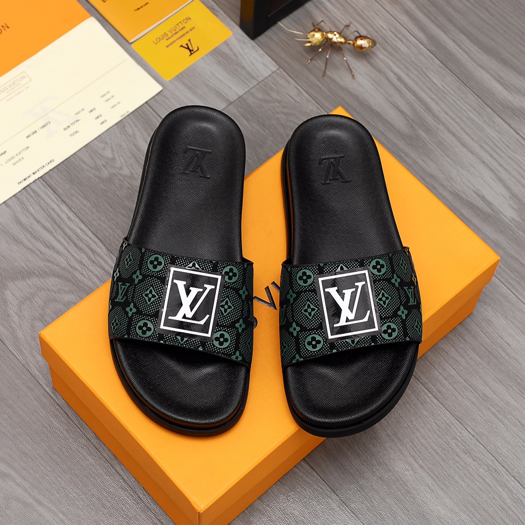 Louis Vuitton Monogram Slippers - EUR FASHION