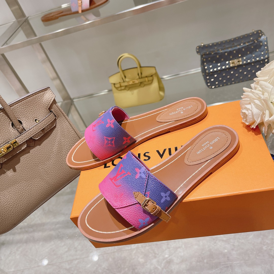 Louis Vuitton Lock It Flat Mule - EUR FASHION