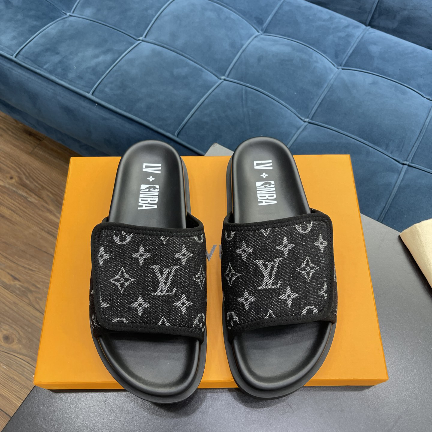 Louis Vuitton x NBA Monogram Slipper - EUR FASHION