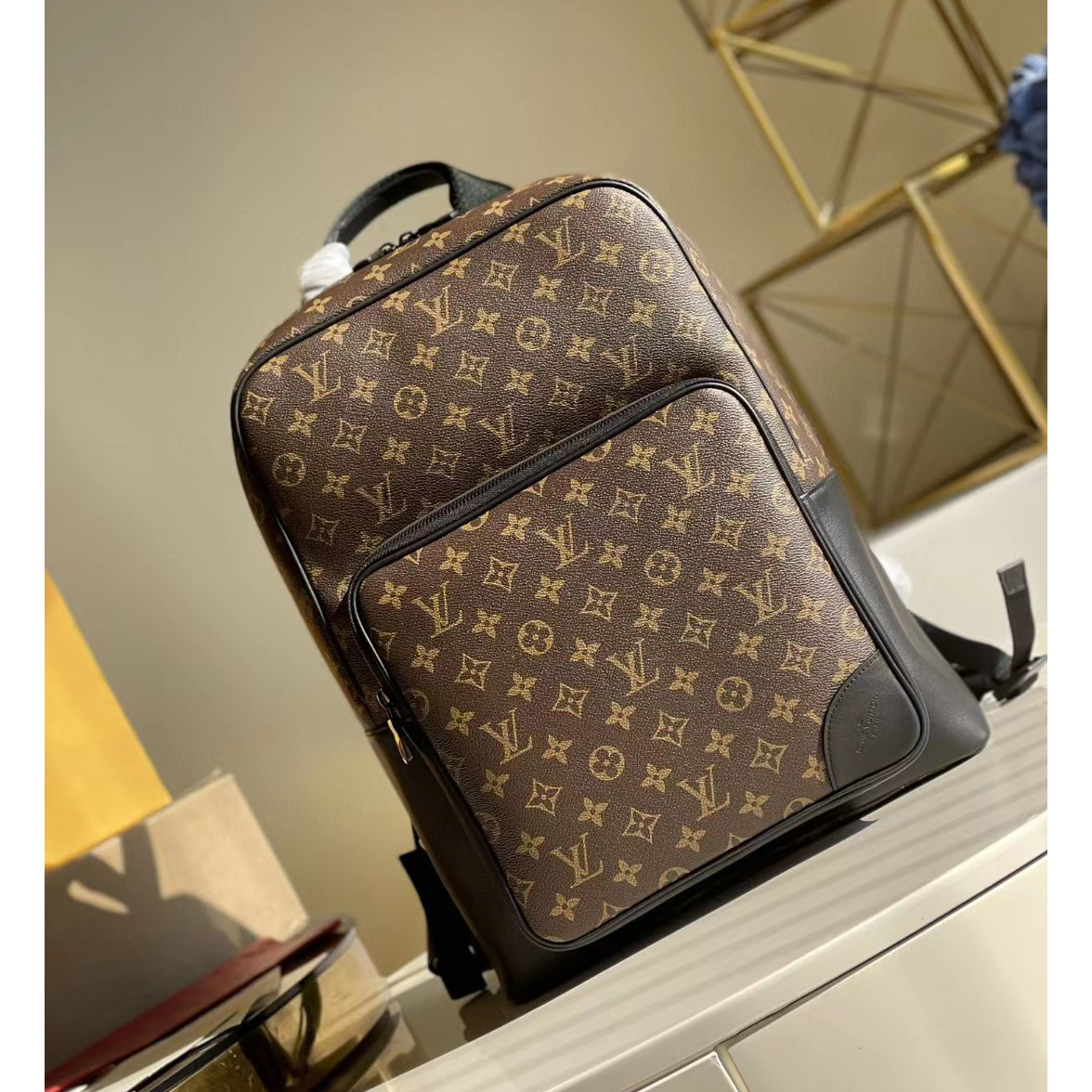 Louis Vuitton Dean Backpack(31-41.5-15cm)   M45335 - EUR FASHION