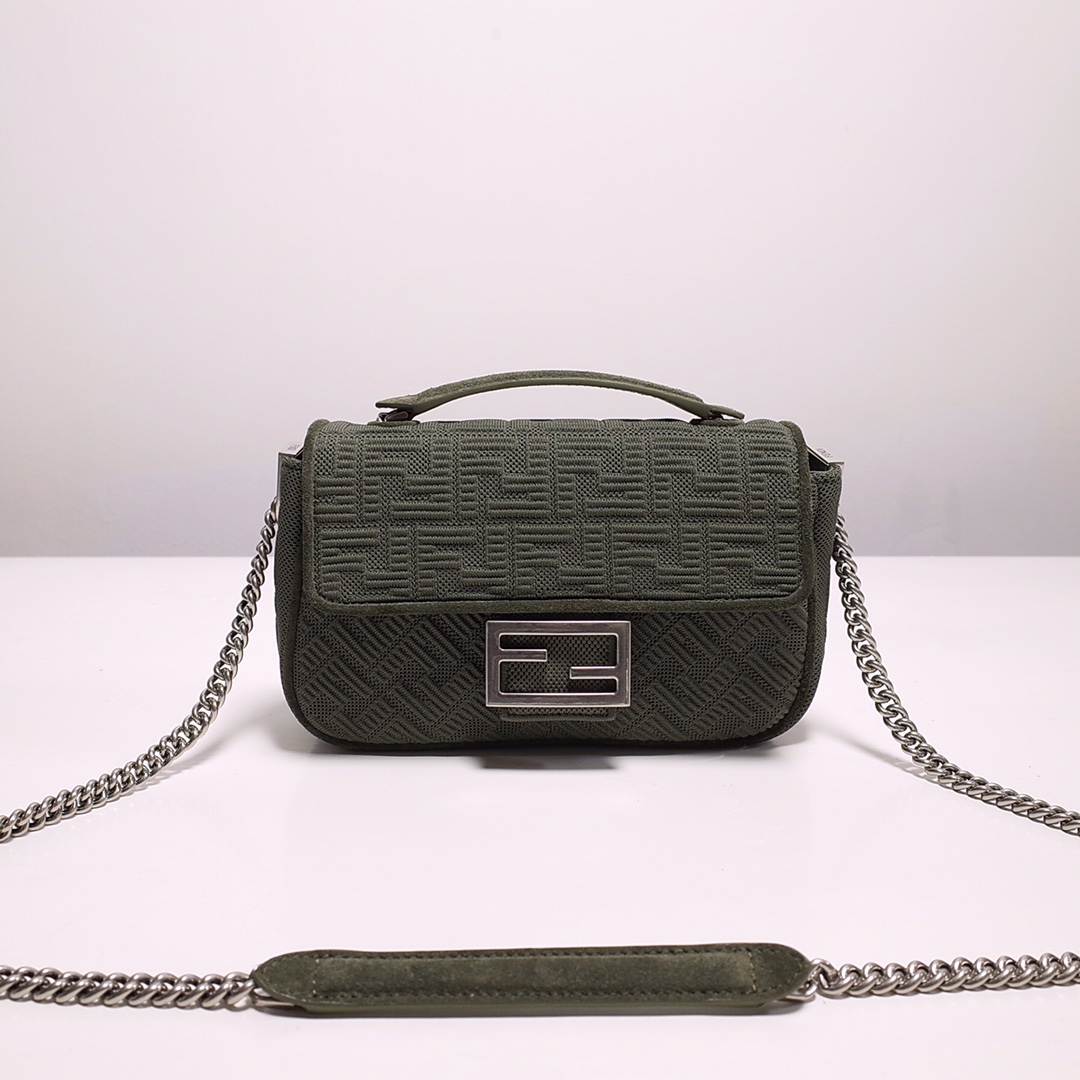 Fendi Iconic Medium Baguette Bag With Chain  (24-14.5-7CM)   8BR793 - EUR FASHION