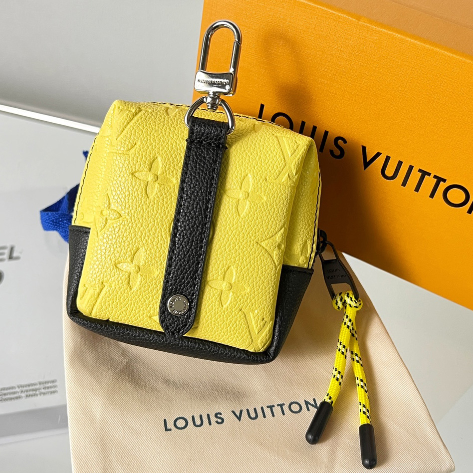Louis Vuitton Colour Blocks Squared Pouch  M00739 - EUR FASHION