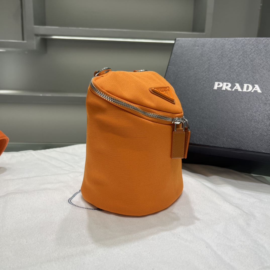 Prada Canvas Shoulder Bag(21-15-15cm)   2VH147 - EUR FASHION