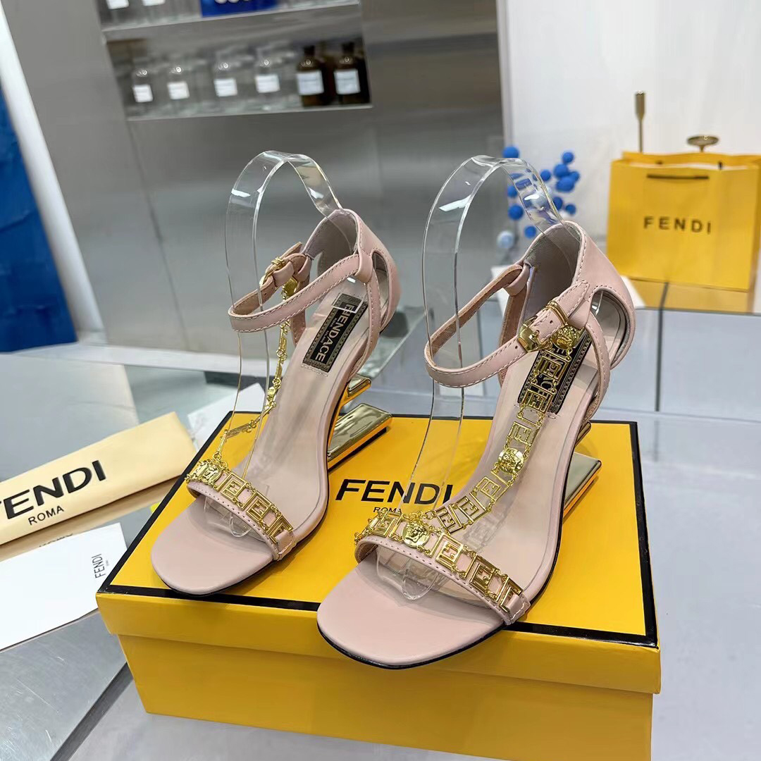 Fendi Fendi First Fendace Pink Leather High-Heeled Sandals - EUR FASHION