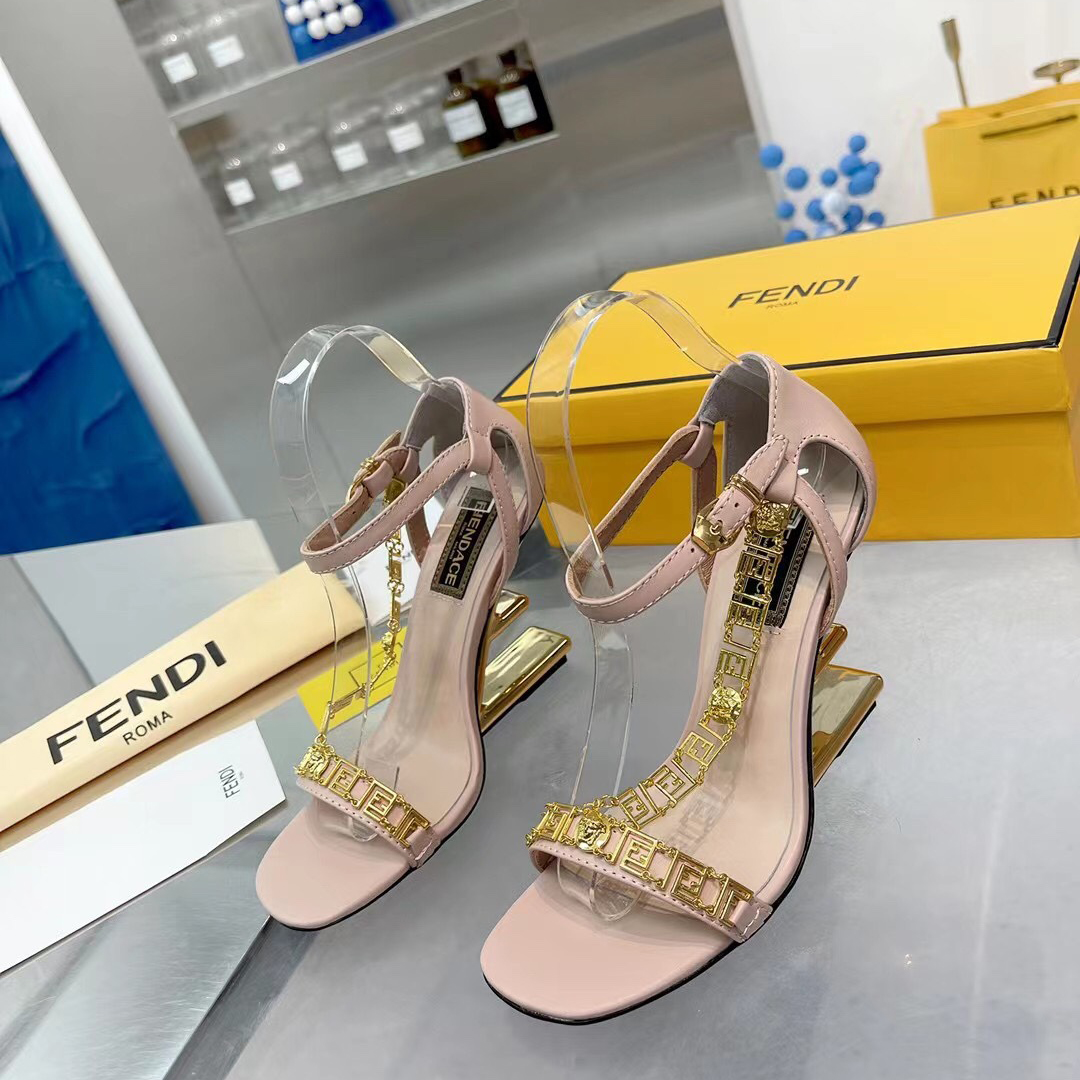 Fendi Fendi First Fendace Pink Leather High-Heeled Sandals - EUR FASHION