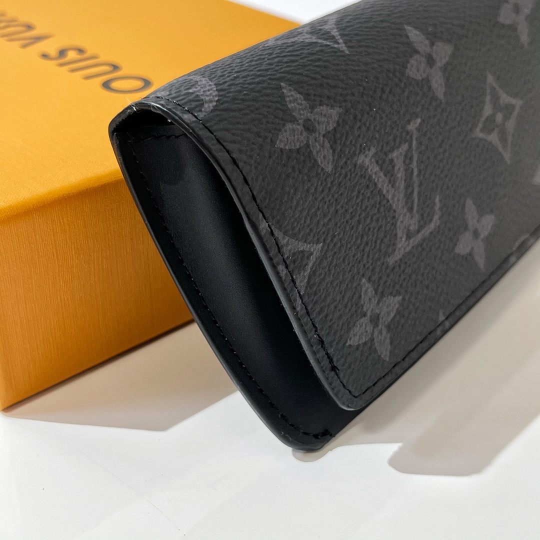 Louis Vuitton Woody Glasses Case   GI0296 - EUR FASHION