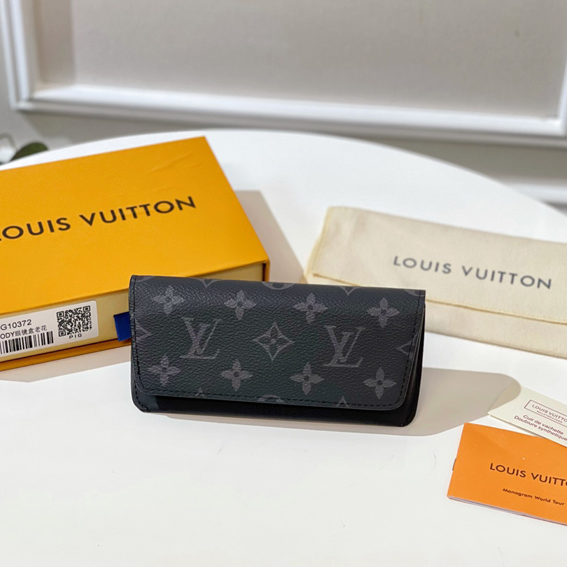 Louis Vuitton Woody Glasses Case   GI0296 - EUR FASHION