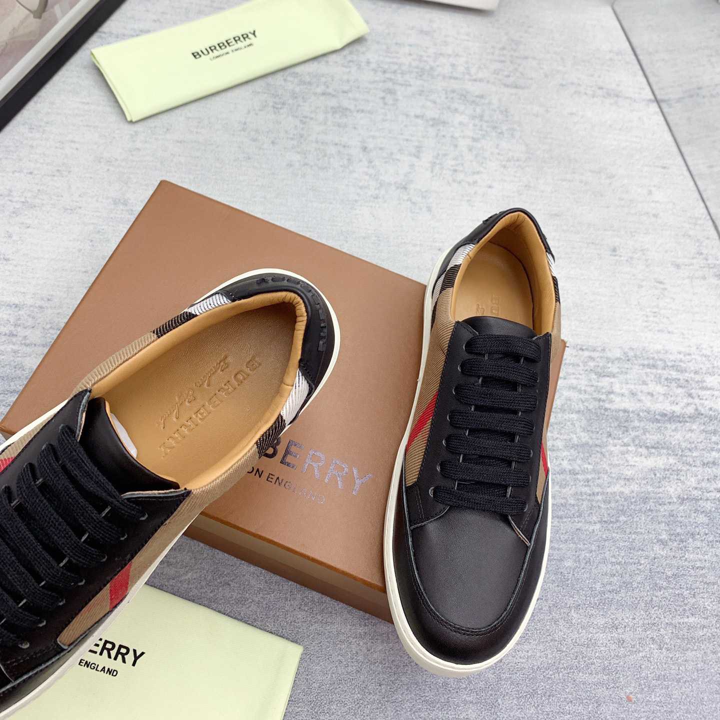 Burberry House Check Cotton And Leather Sneakers - EUR FASHION