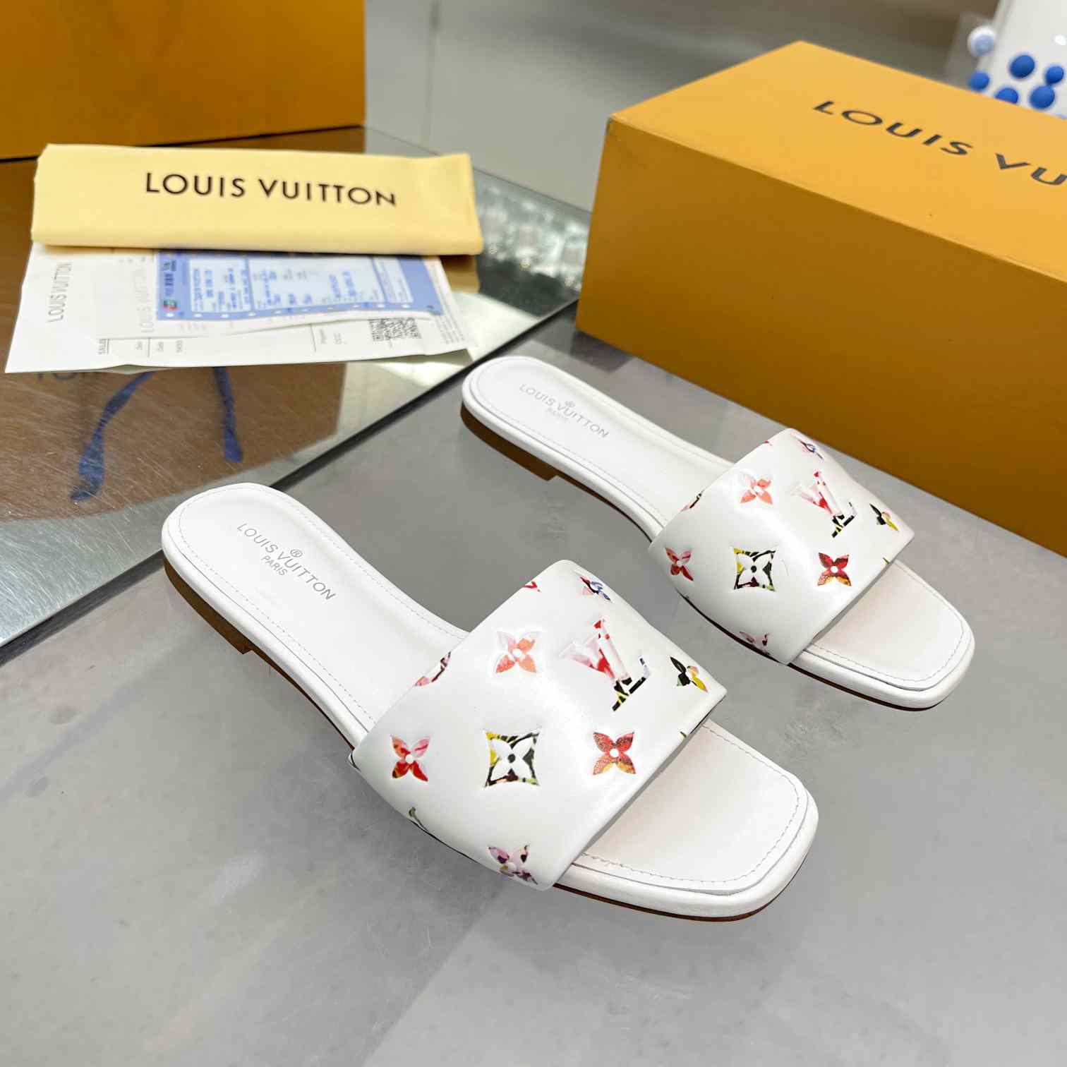 Louis Vuitton Revival Flat Mule     1AAORI - EUR FASHION