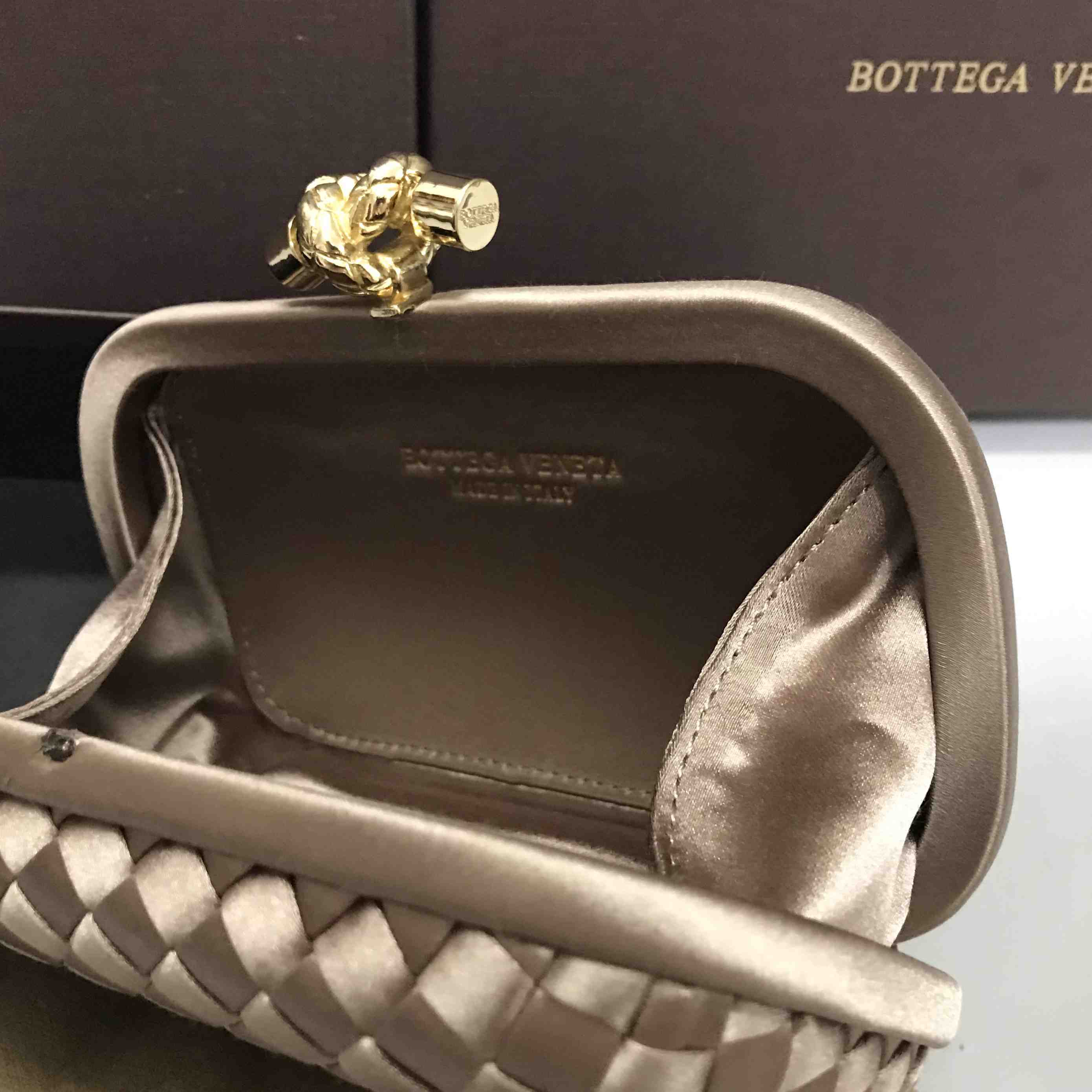 Bottega Veneta Pochette Knot Silk Clutch Bag(16.5-10-5cm)   B7750 - EUR FASHION