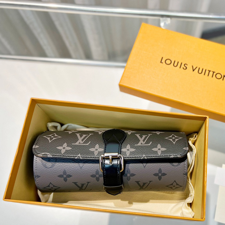 Louis Vuitton  3 Watch Case    - EUR FASHION