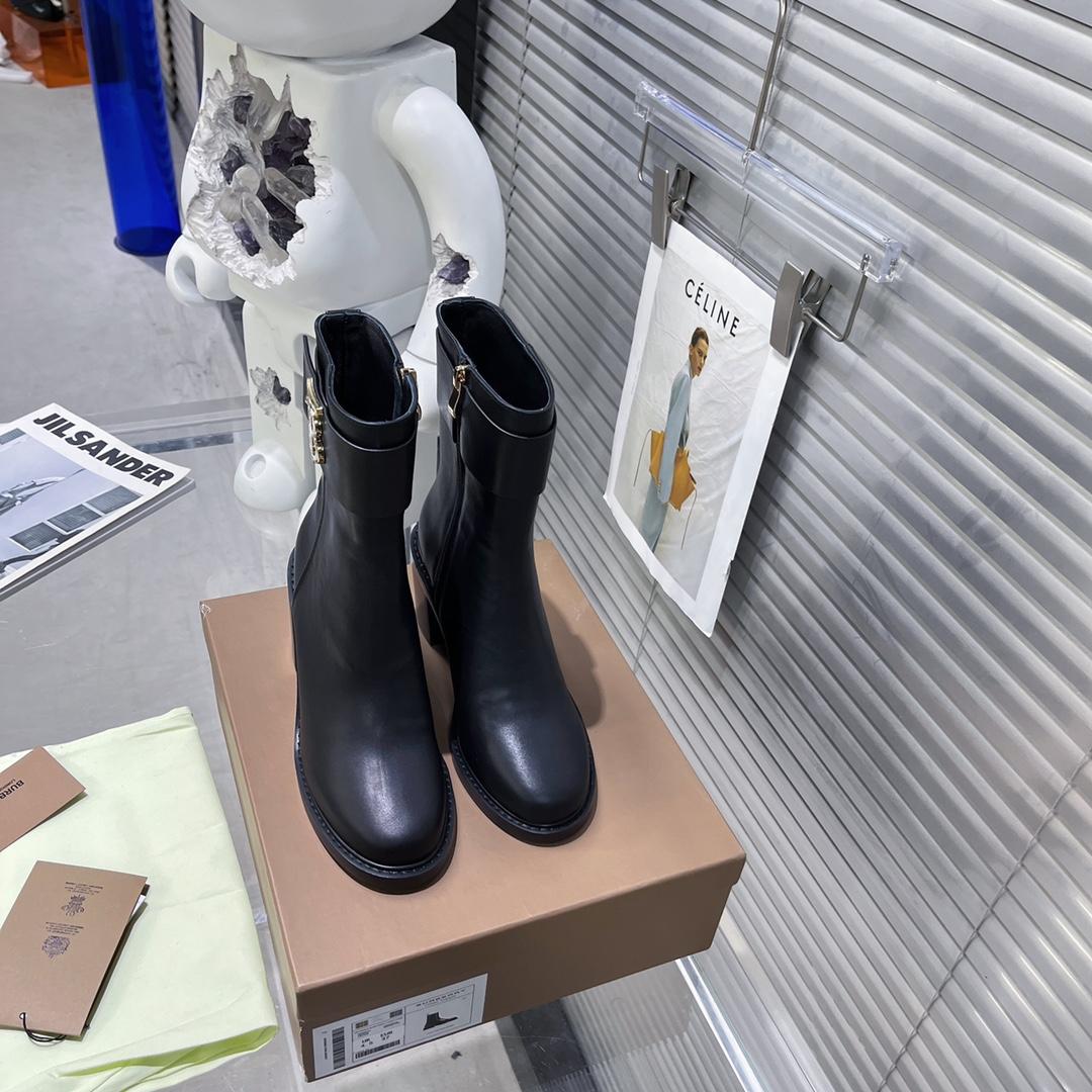 Burberry Leather Boots - EUR FASHION
