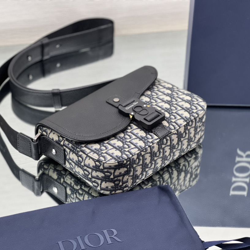 Dior Mini Saddle Bag With Strap(23-18-6 cm) - EUR FASHION