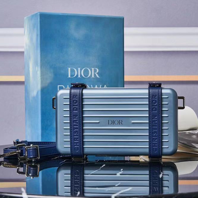 Dior And Rimowa Personal Pouch - EUR FASHION