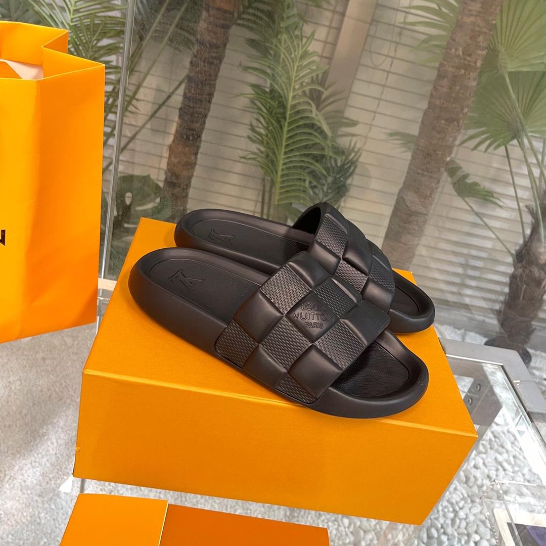 Louis Vuitton Waterfront Mules   1AAR8W - EUR FASHION