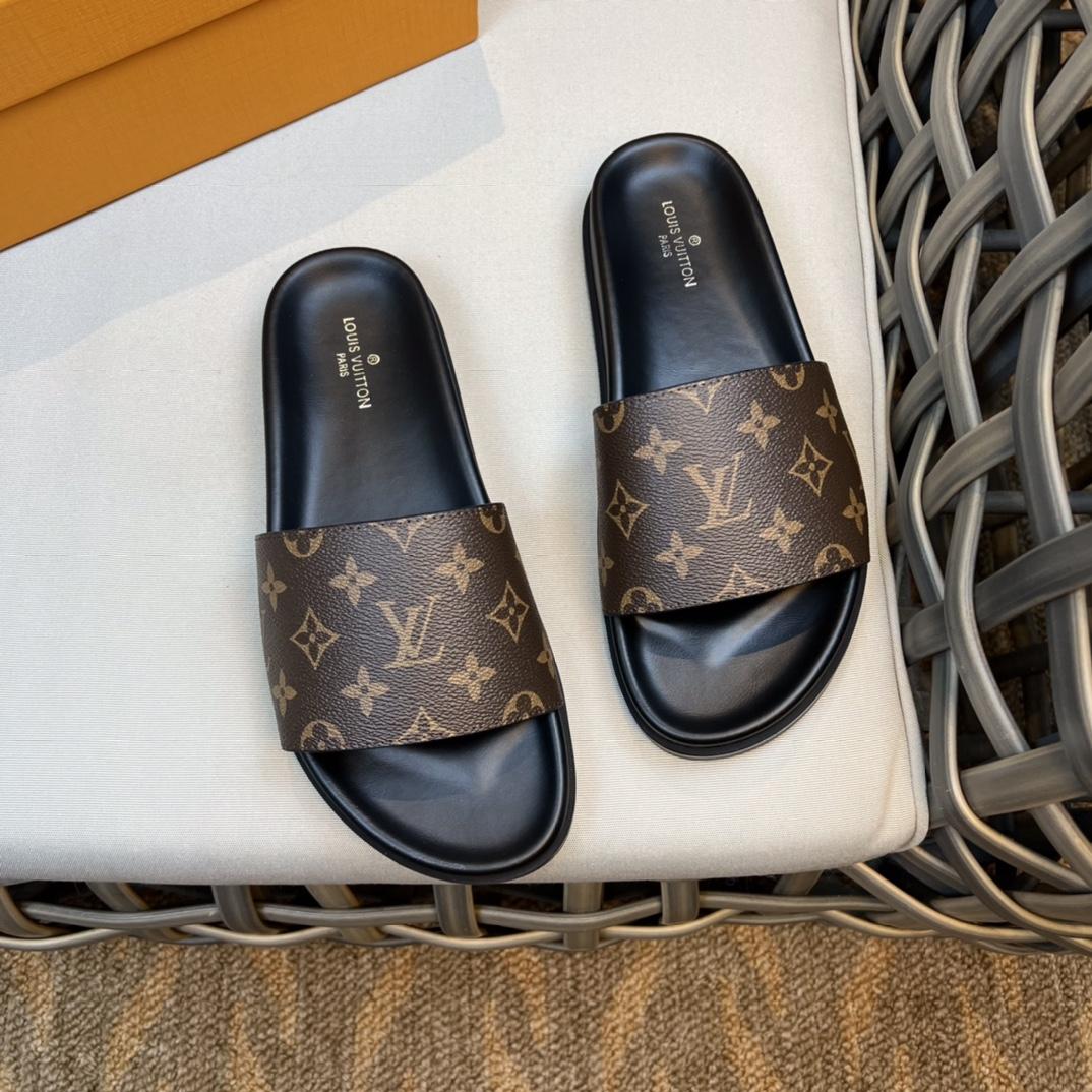 Louis Vuitton Monogram Sandals - EUR FASHION