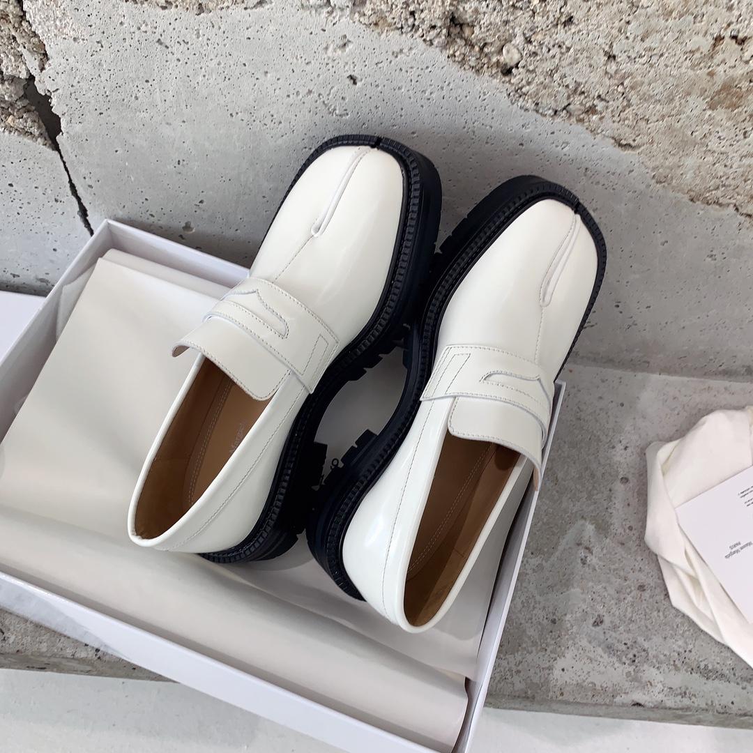 Maison Margiela Tabi Loafers - EUR FASHION