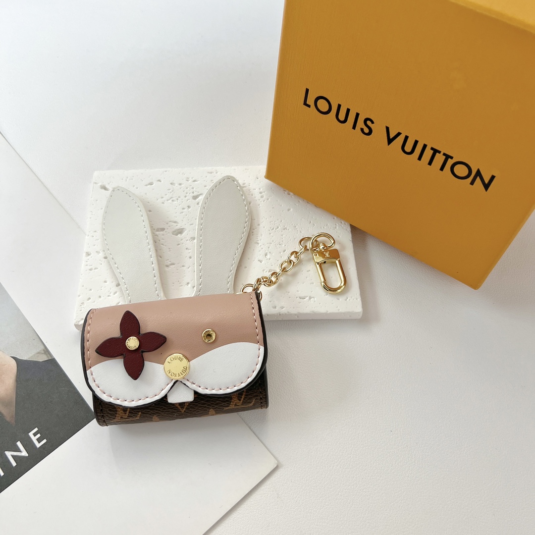 Louis Vuitton Rabbit Earpods Case    GI0863 - EUR FASHION