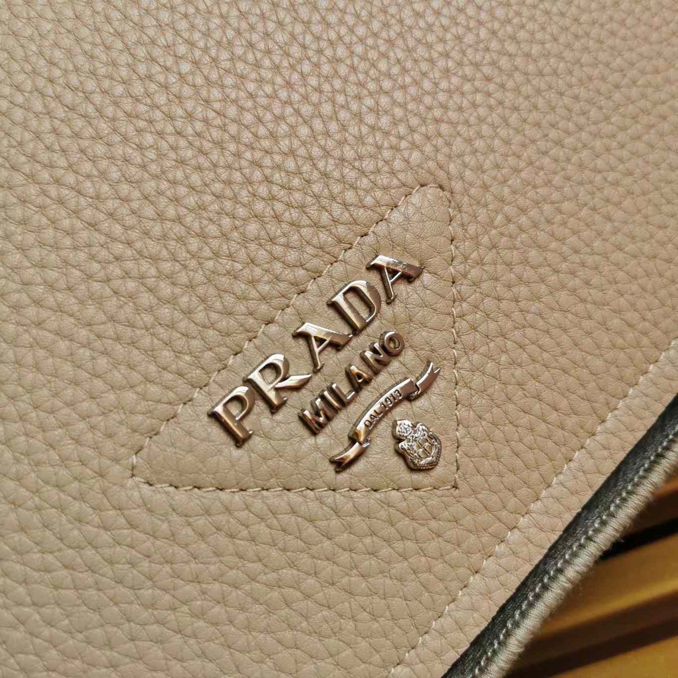 Prada Medium Leather Bag - EUR FASHION