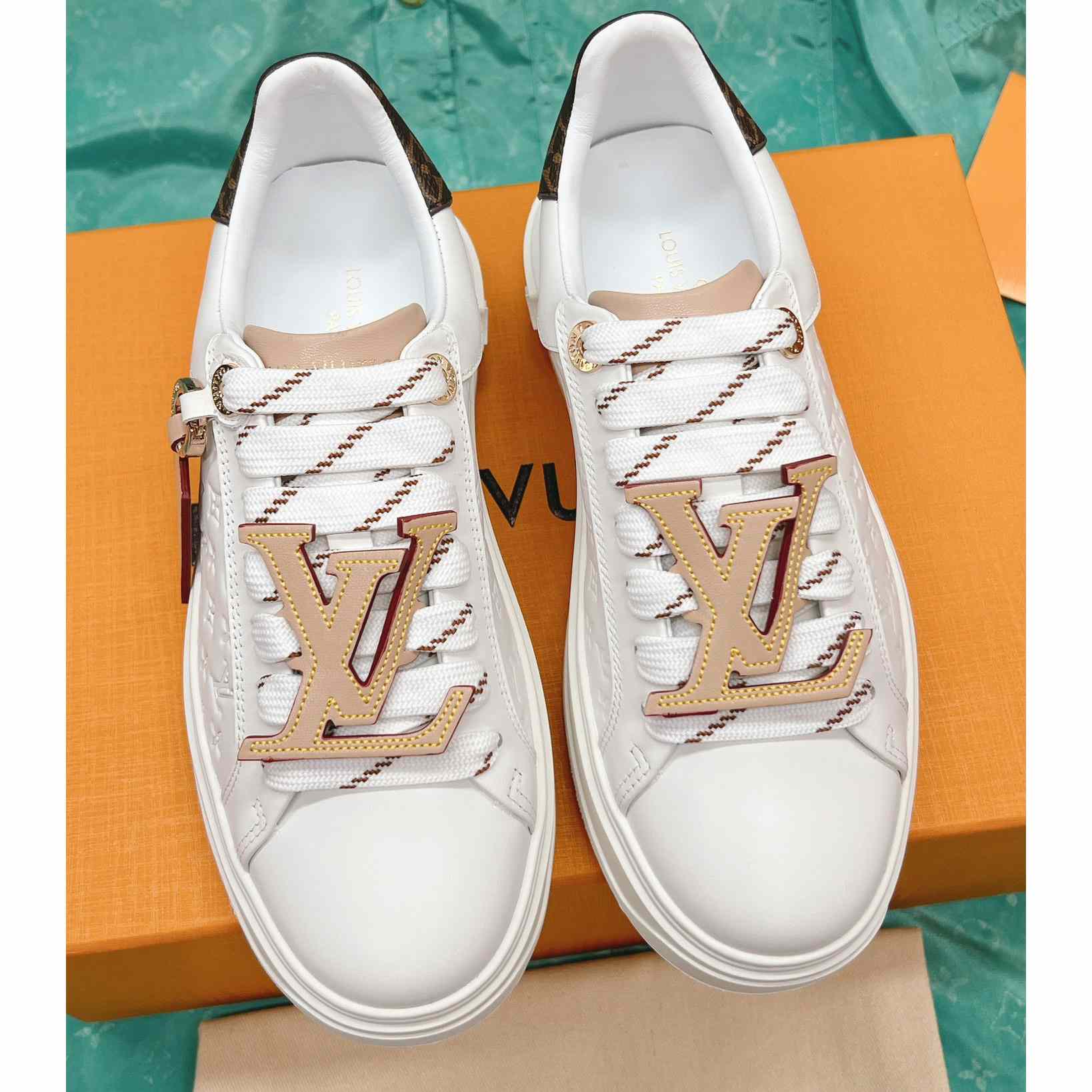 Louis Vuitton Time Out Sneaker (upon uk size)  1ABHRY - EUR FASHION