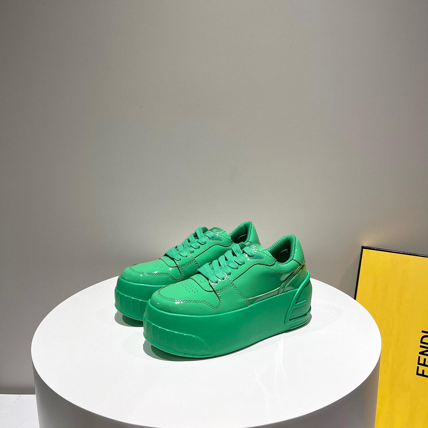 Fendi Fashion Show Green Leather Low-Tops Sneaker  - EUR FASHION