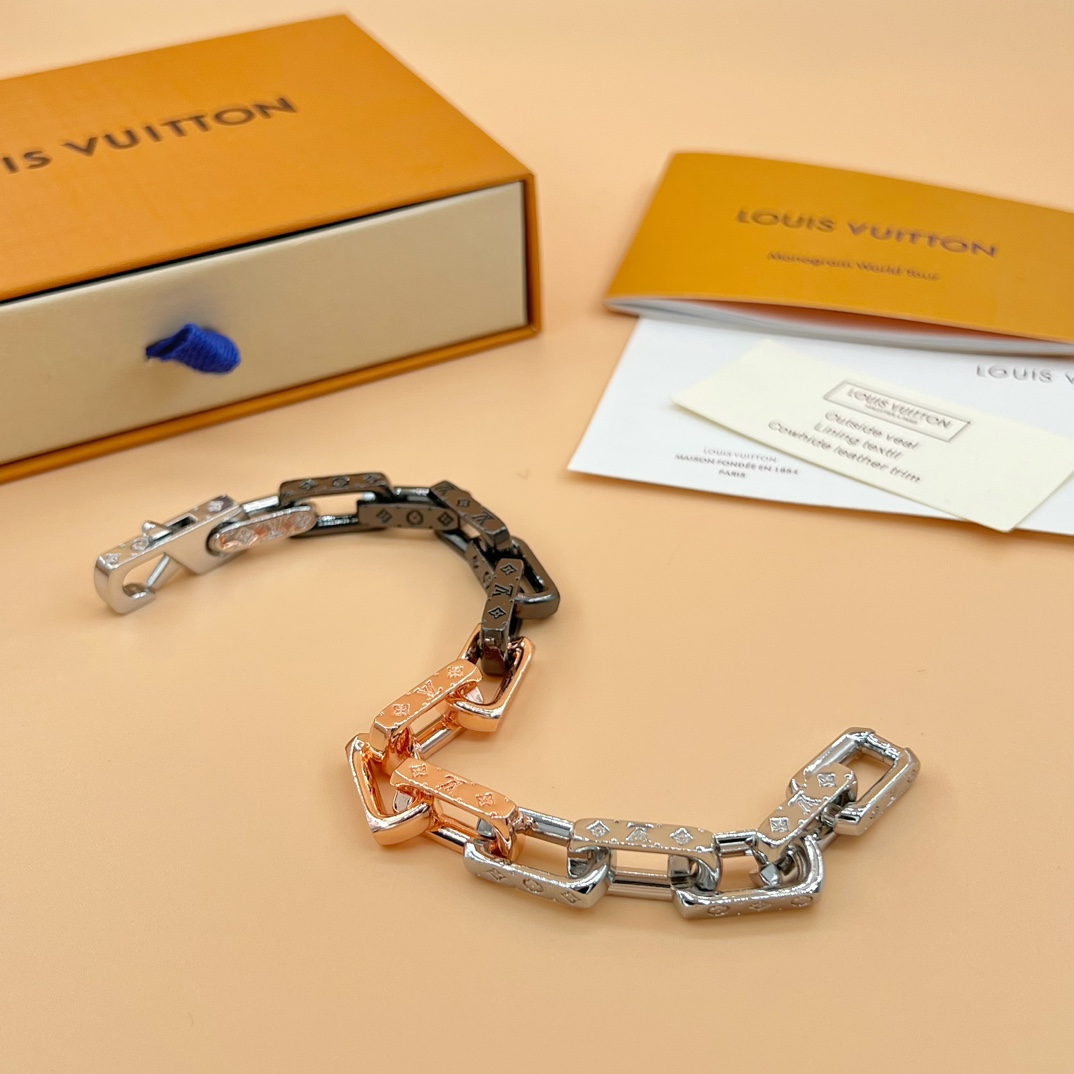 Louis Vuitton Monogram Chain Bracelet    M0998L - EUR FASHION
