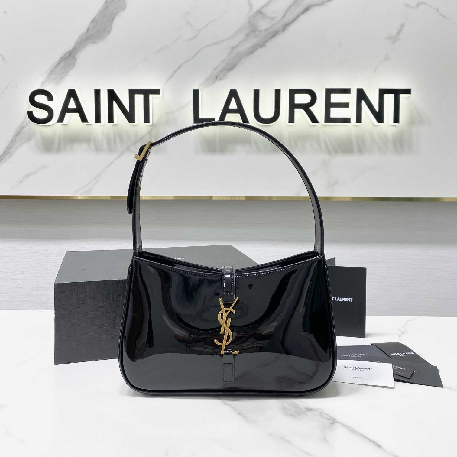 Saint Laurent Le 5 À 7 In Patent Leather - EUR FASHION