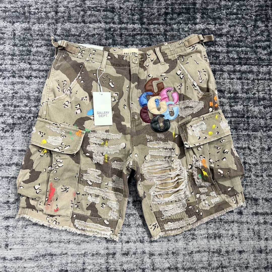 Gallery Dept G Patch Camo Cargo Shorts   630 - EUR FASHION