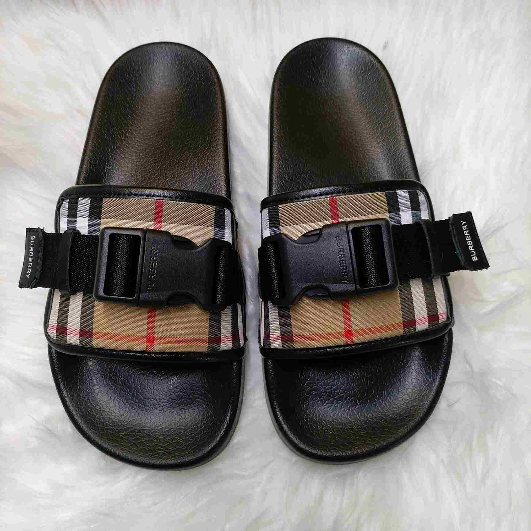 Burberry Buckle-strap Vintage Check Slides - EUR FASHION