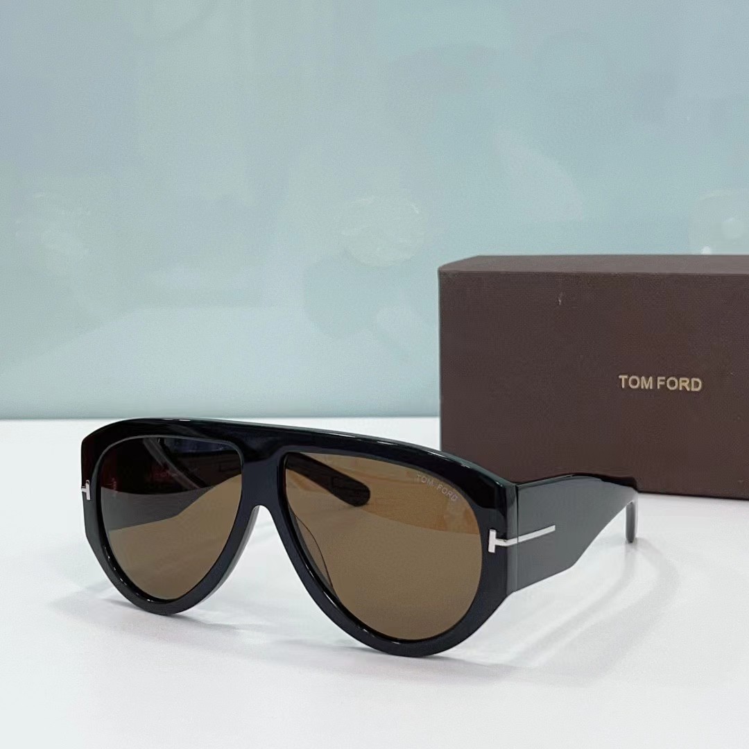 Tom Ford Sunglasses - EUR FASHION