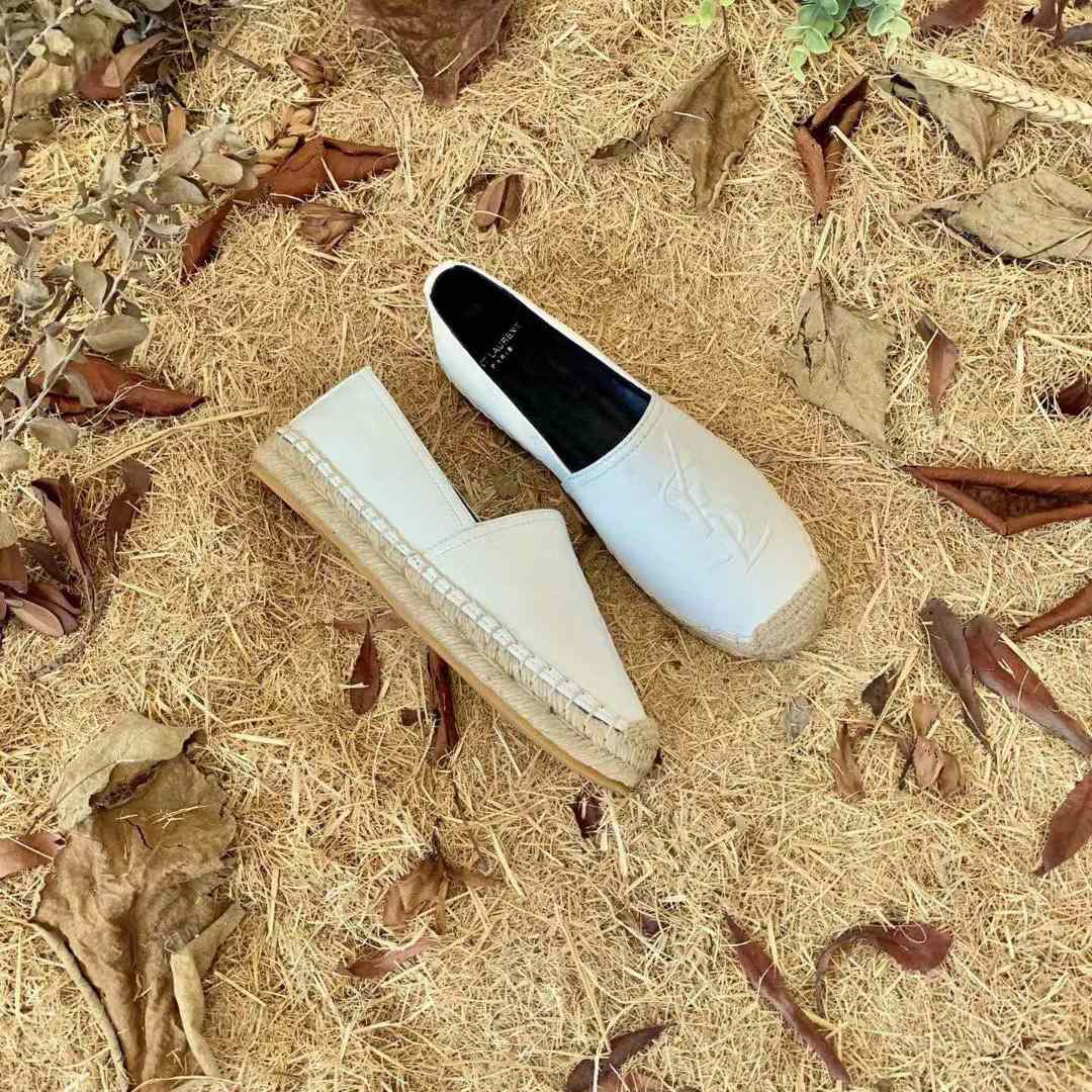 Saint Laurent Cassandre Espadrilles In Lambskin - EUR FASHION