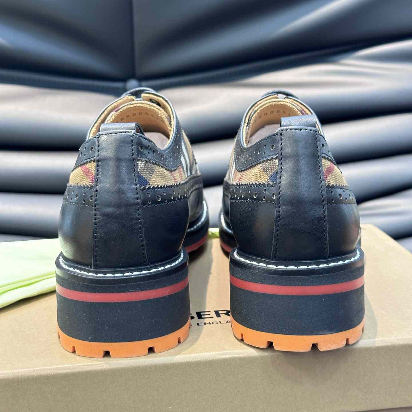 Burberry Vintage Check Paneled Derby Shoes - EUR FASHION