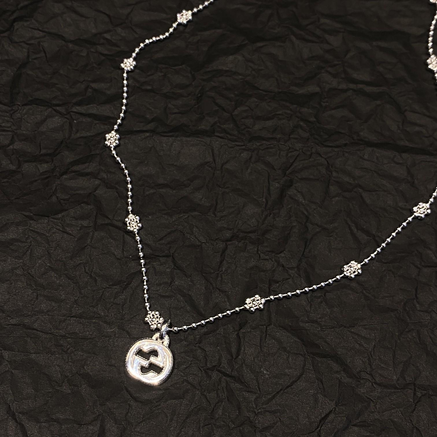 Gucci Interlocking G Necklace In Silver - EUR FASHION