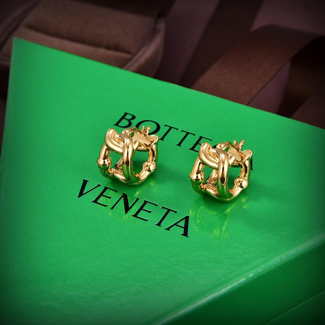 Bottega Veneta Chain Hoop Earrings - EUR FASHION