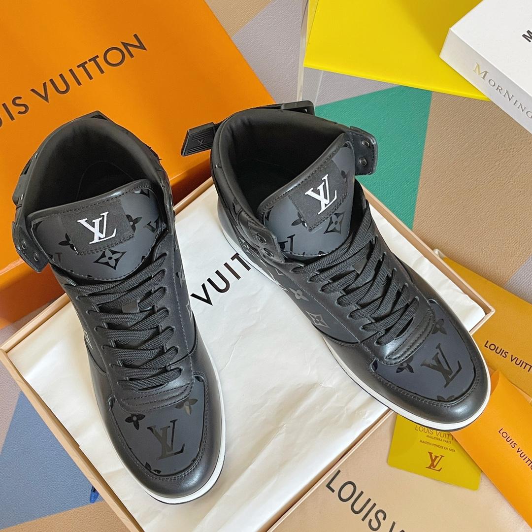 Louis Vuitton Rivoli Sneaker Boot 1A8EAP - EUR FASHION