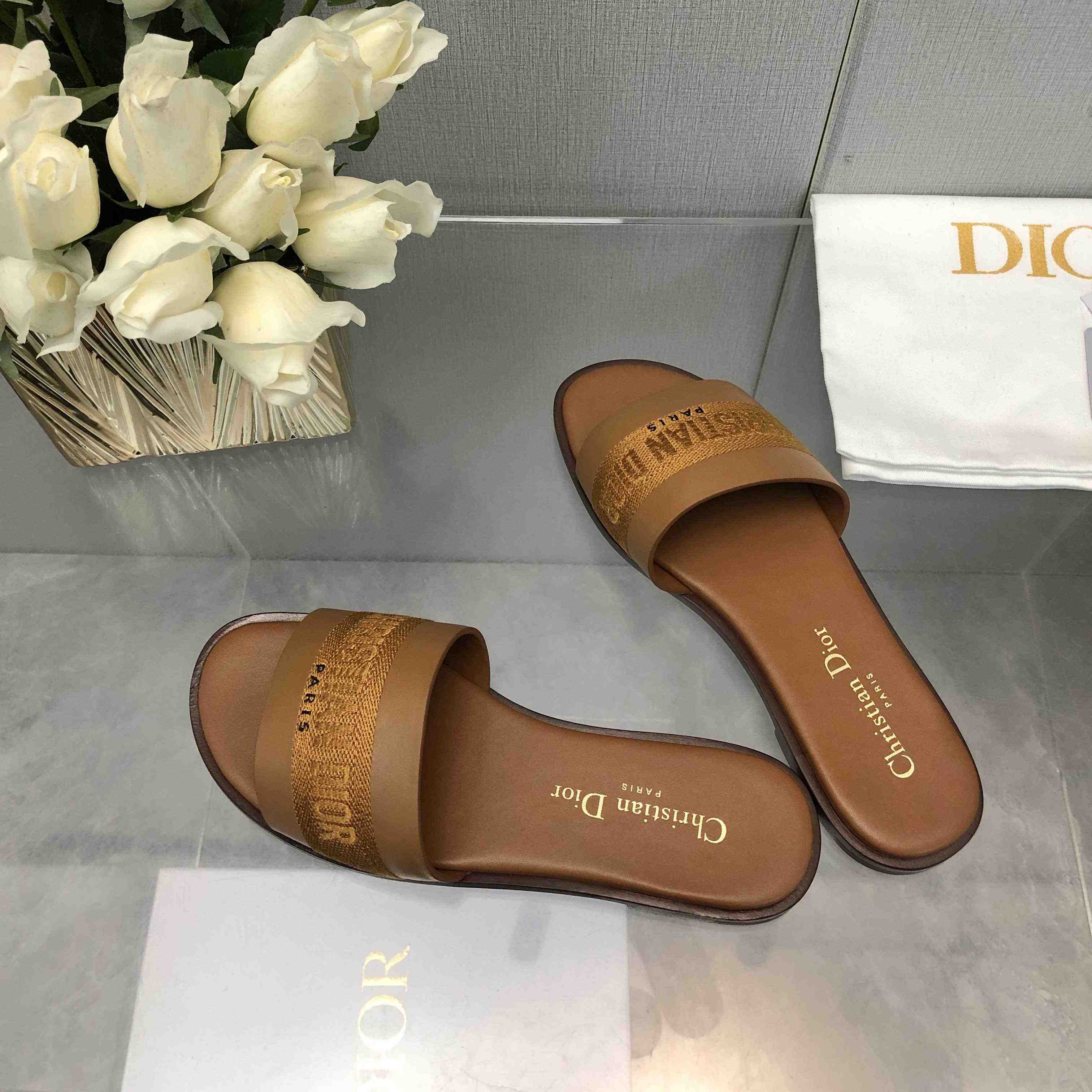 Dior Dway Slide - EUR FASHION