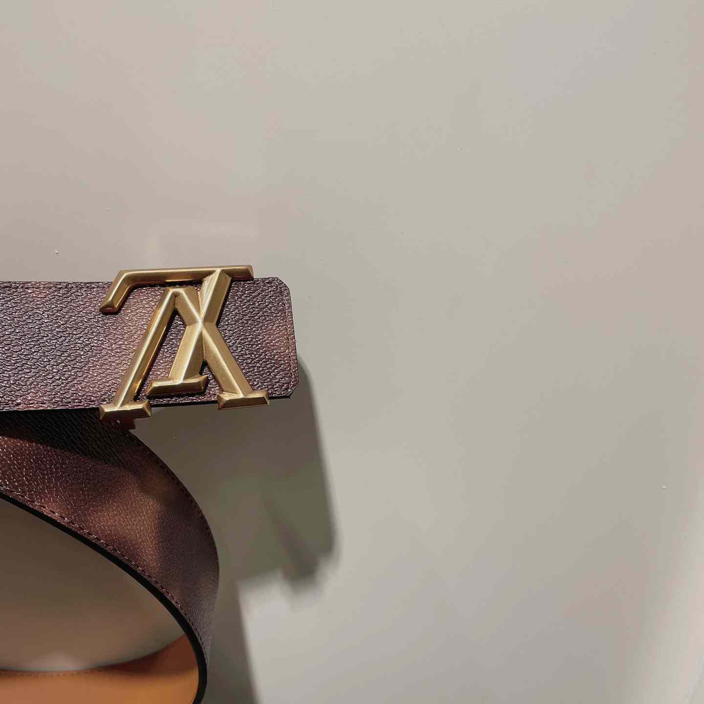 Louis Vuitton LV Pyramide This Is Not MNG 40mm Reversible Belt   - EUR FASHION