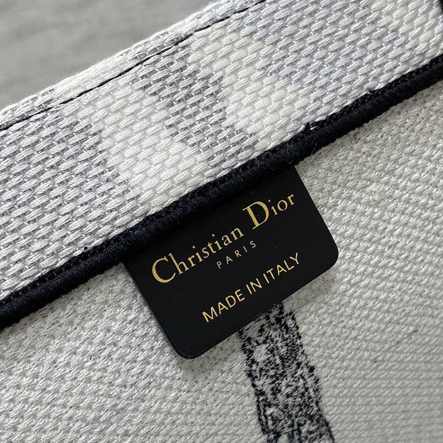 Dior Medium Dior Book Tote - EUR FASHION