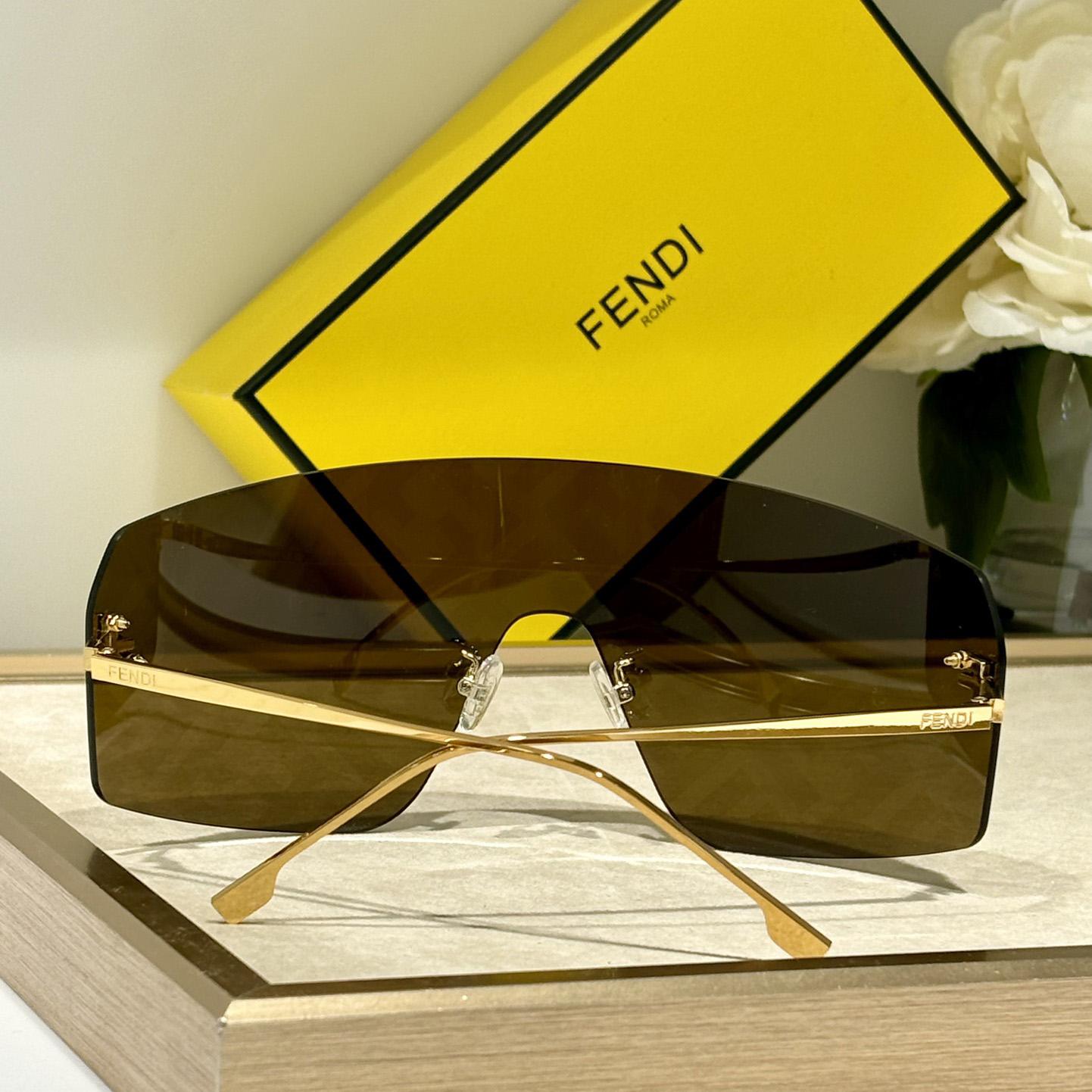 Fendi First Crystal Sunglasses    FE4121U - EUR FASHION