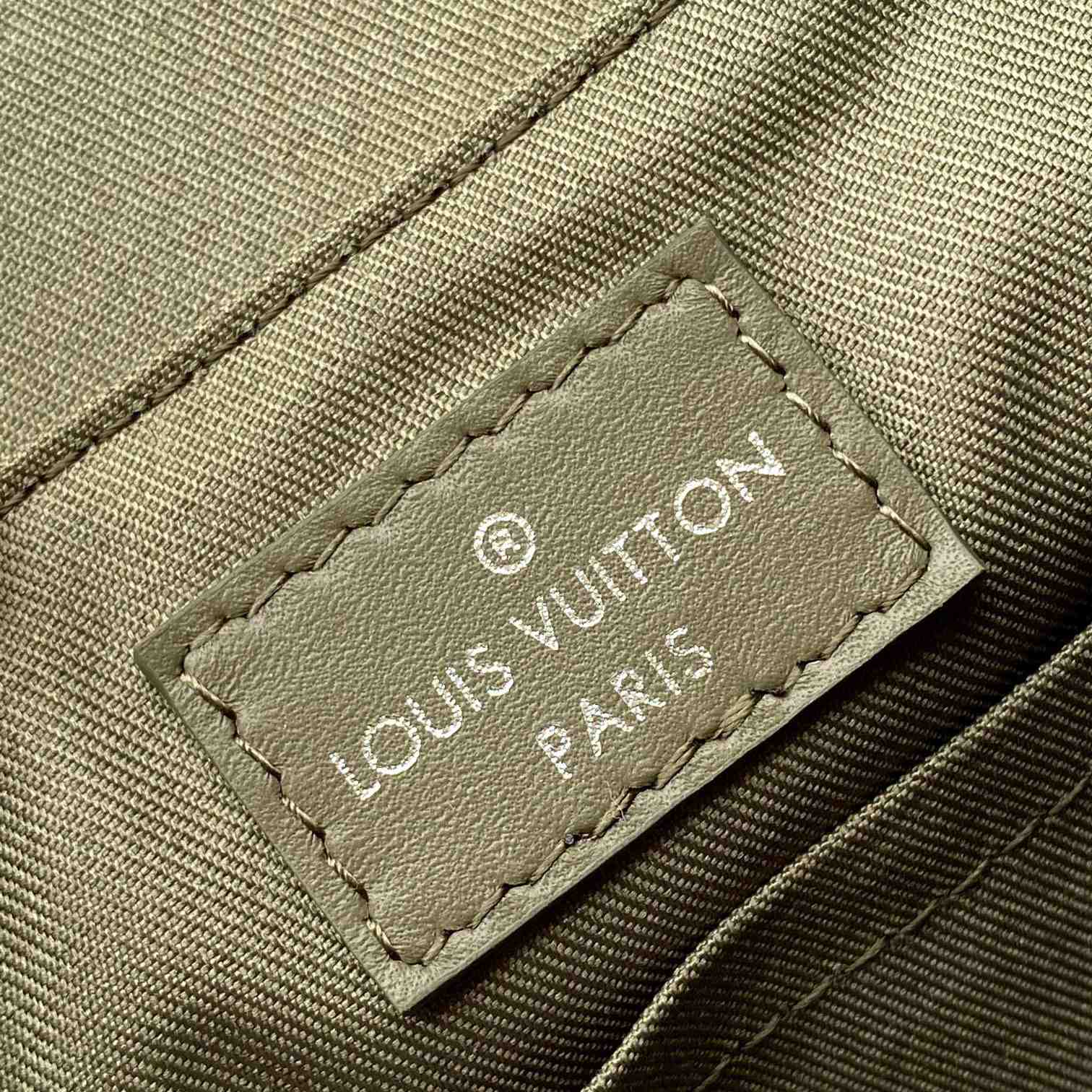 Louis Vuitton District PM   M11593 - EUR FASHION