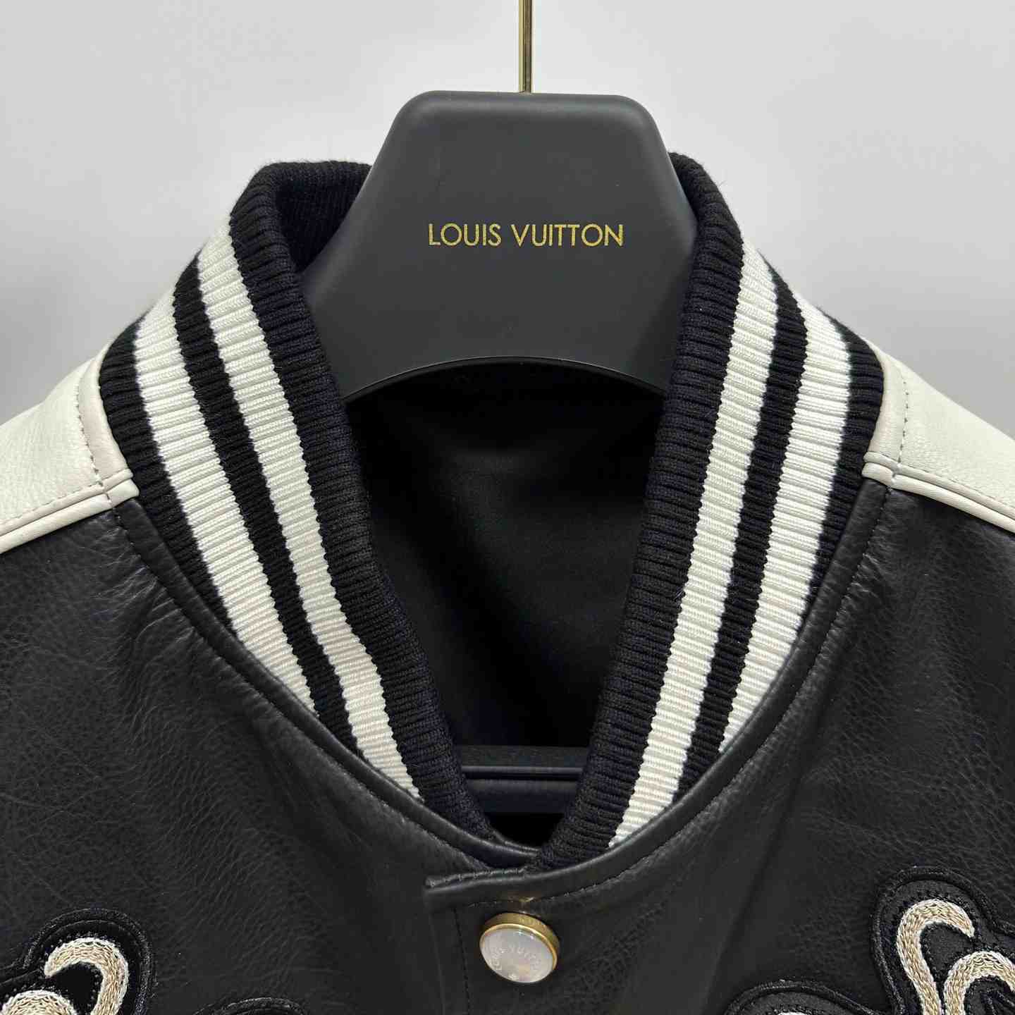 Louis Vuitton Varsity Blouson    - EUR FASHION