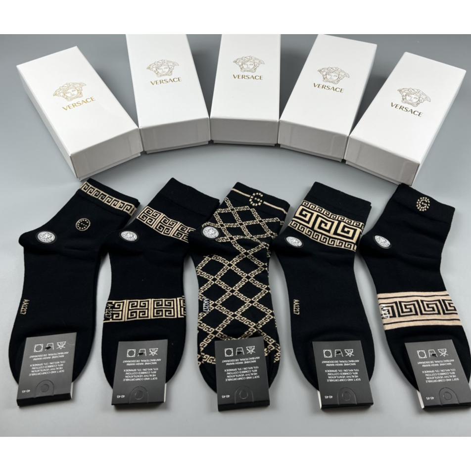 Versace Socks/Box - EUR FASHION