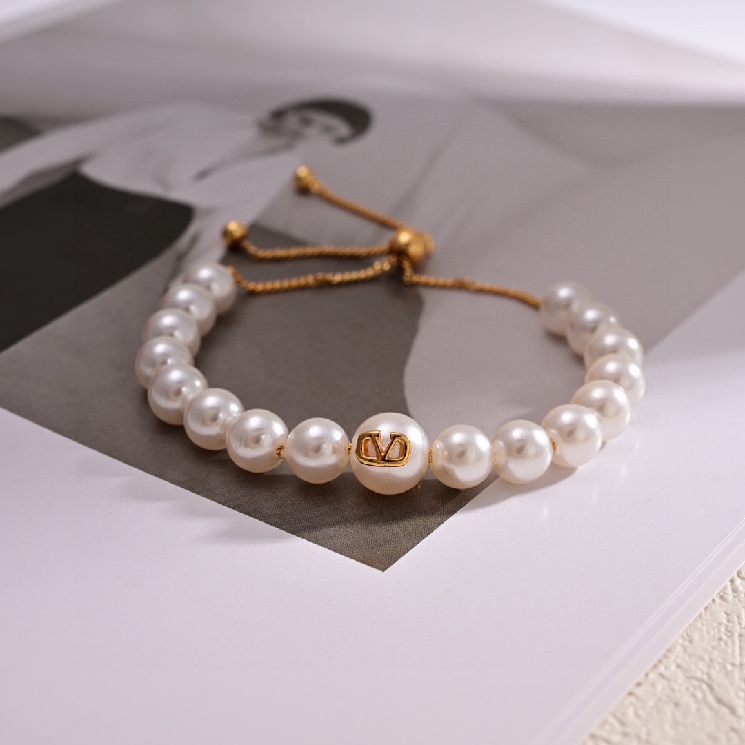 Valenti VLogo Signature Metal And Resin Pearls Bracelet  - EUR FASHION