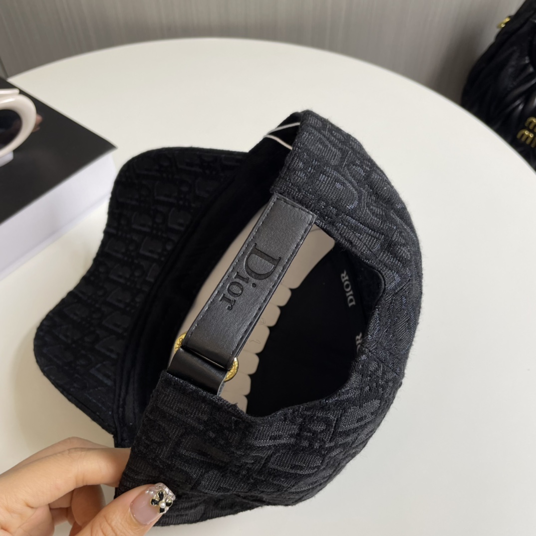 Dior Oblique Cap - EUR FASHION