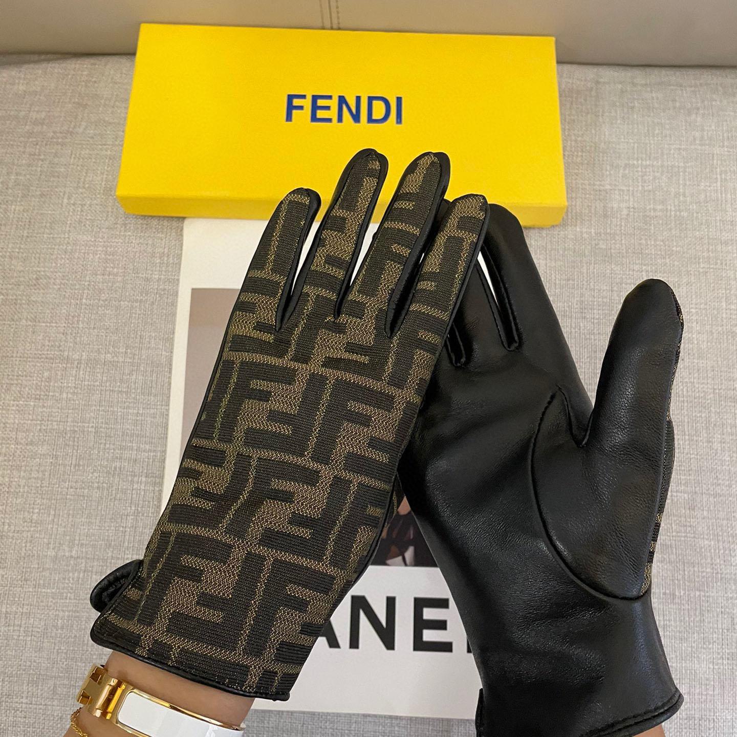 Fendi Gloves - EUR FASHION