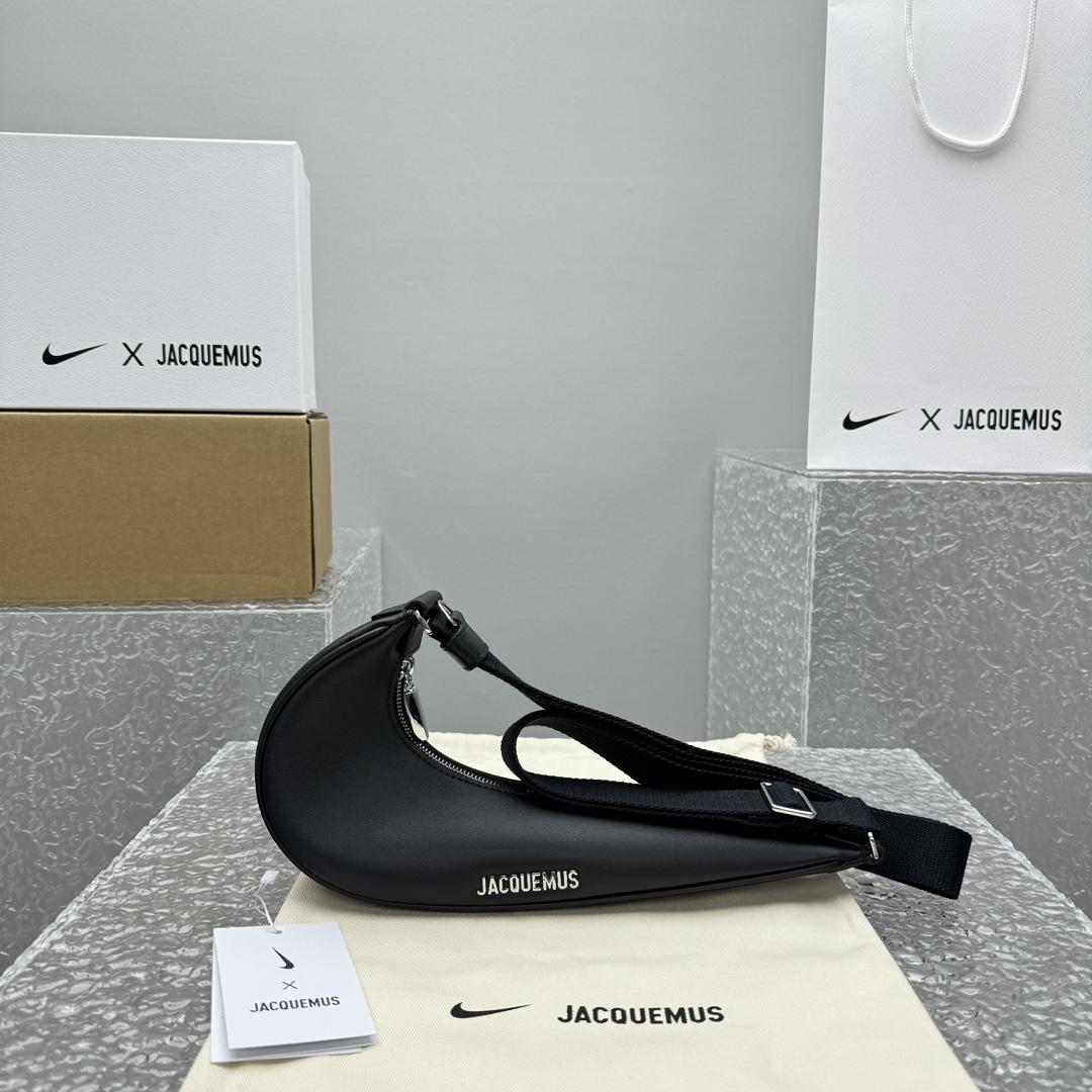 Jacquemus x Nike Le Sac Swoosh (30x 8.5cm) - EUR FASHION